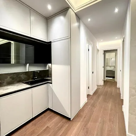 Apartmán Queen's Luxury Delijorgji Tirana