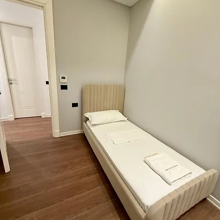 Queen's Luxury Delijorgji Apartmán Tirana
