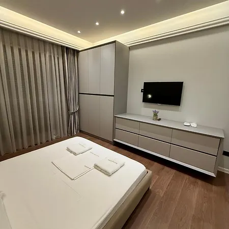 Queen's Luxury Delijorgji Apartmán