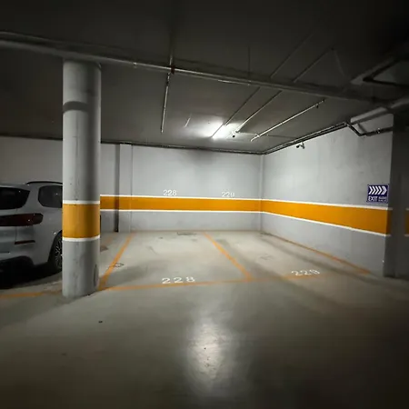 Queen's Luxury Delijorgji