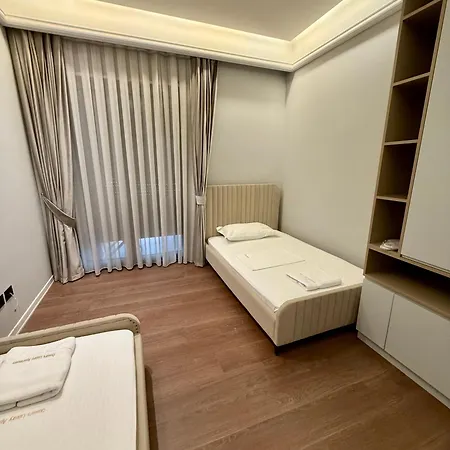 Апартаменты Queen's Luxury Delijorgji *