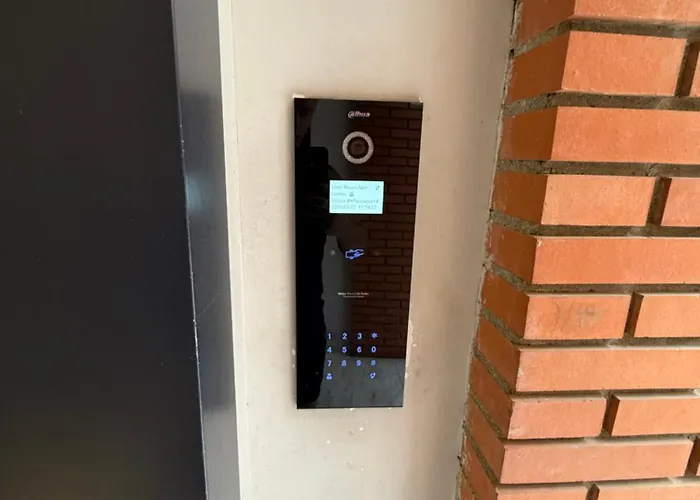 Queen's Luxury Delijorgji アパート *