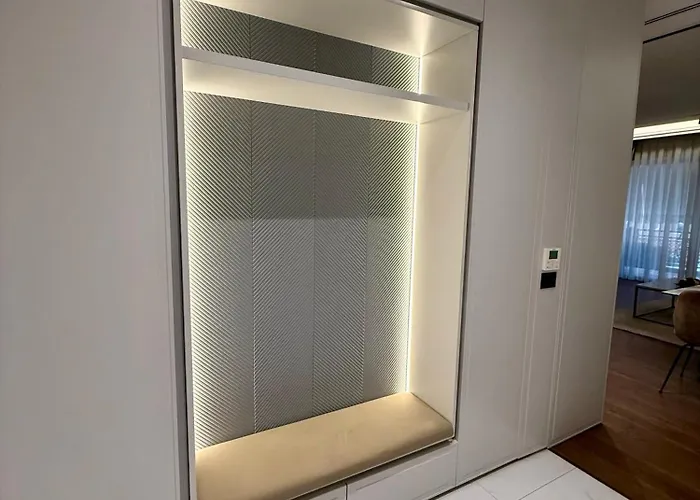 Queen’s Luxury Delijorgji Appartement Tirana