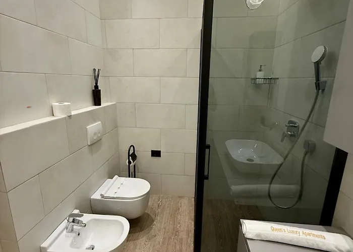 Queen’s Luxury Delijorgji Appartement