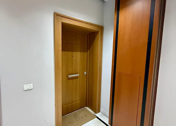 Queen’s Luxury Delijorgji Appartement Tirana